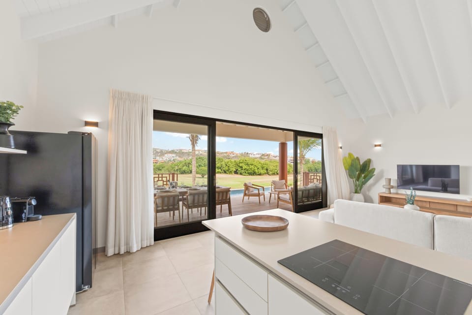 Superior Villa, Private Pool | Interior