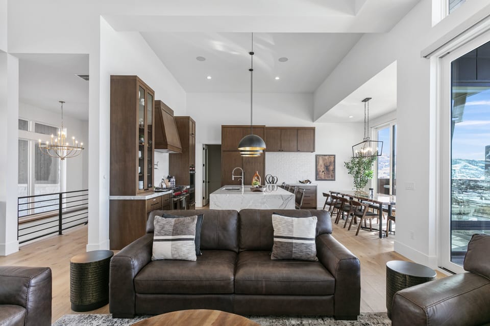 House, 6 Bedrooms | Living area