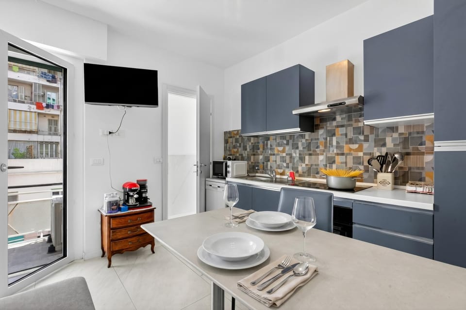 Standard Apartment, 1 Bedroom, Balcony (Emilia Sweet) | Private kitchen