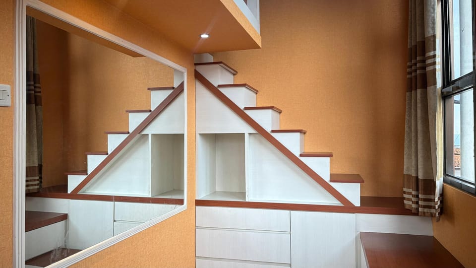 Villa, City View | Interior