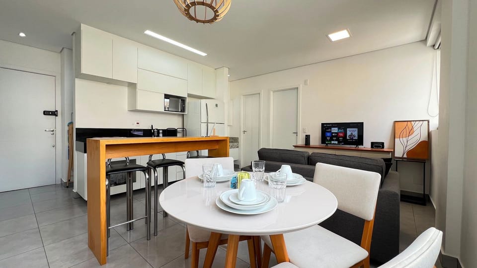 Apartment | Dining