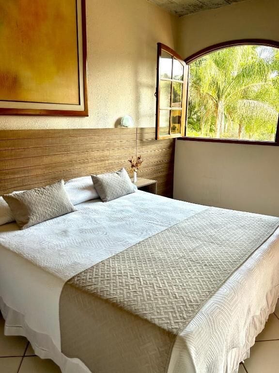 Chalet, Lanai, Lake View | Free WiFi