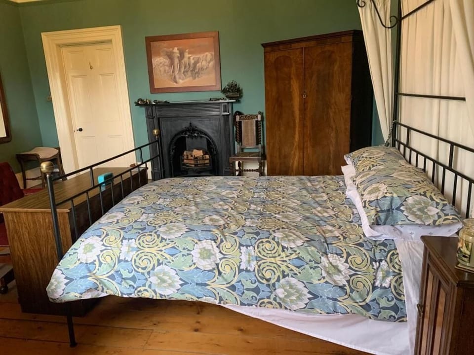 Luxury Triple Room, Garden View | Free WiFi