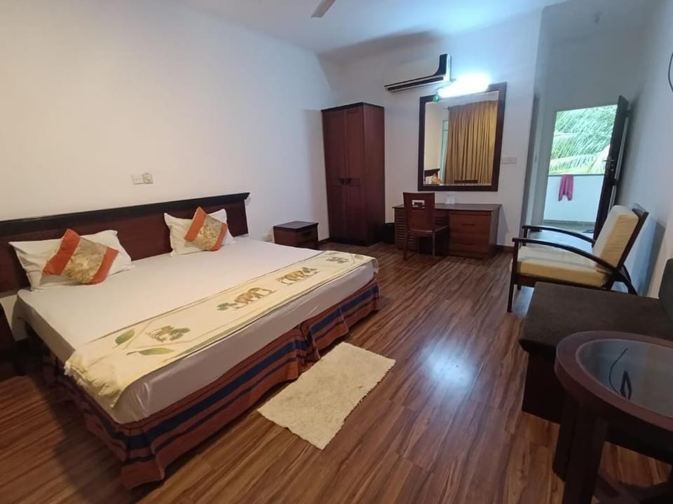 Deluxe Double Room, Balcony, Pool View | Laptop workspace, free WiFi