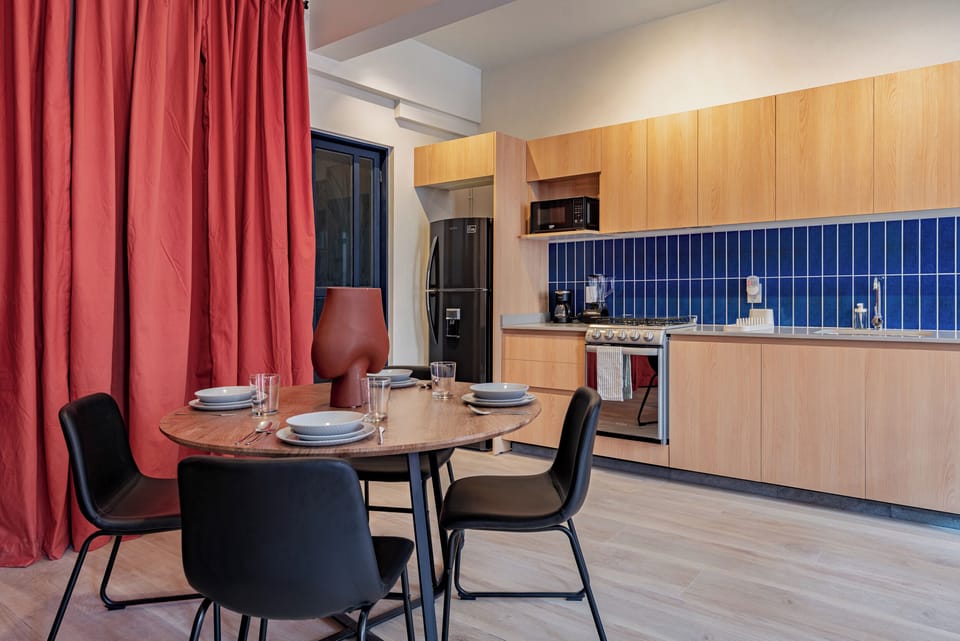 Luxury Apartment | Dining