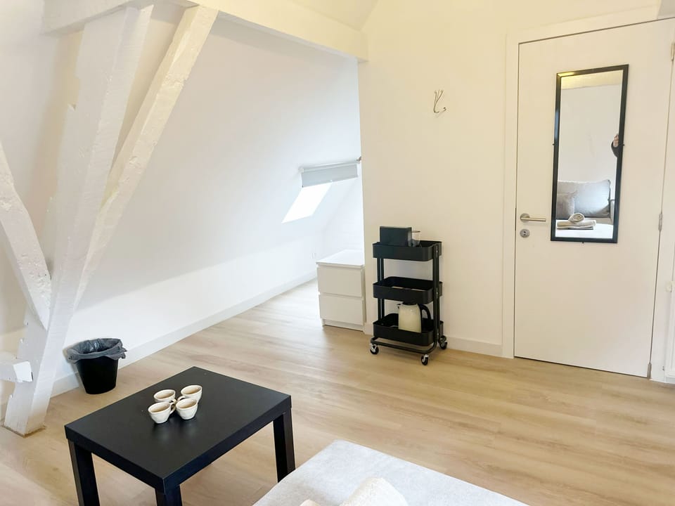 Basic Studio | Interior