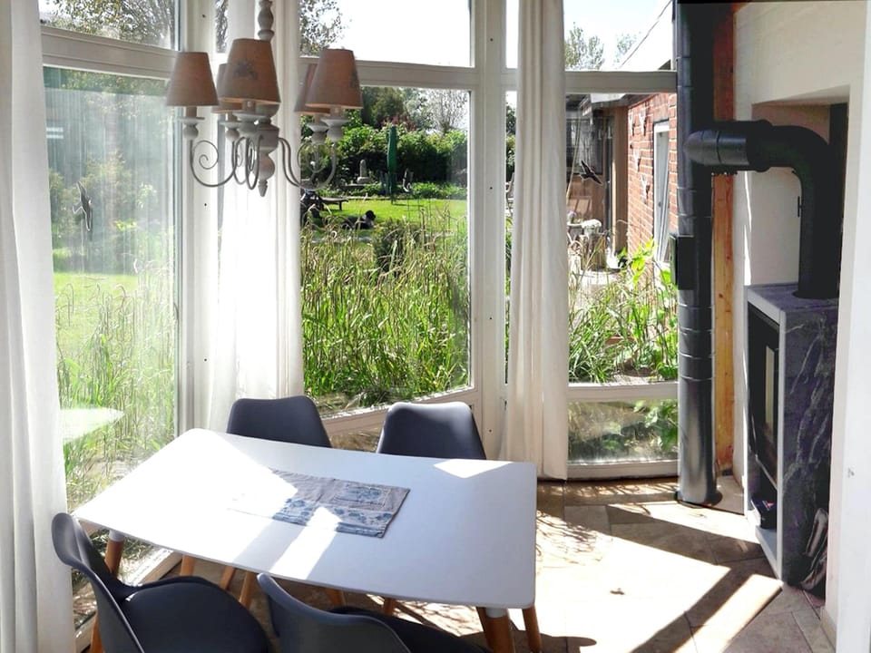 House | Dining