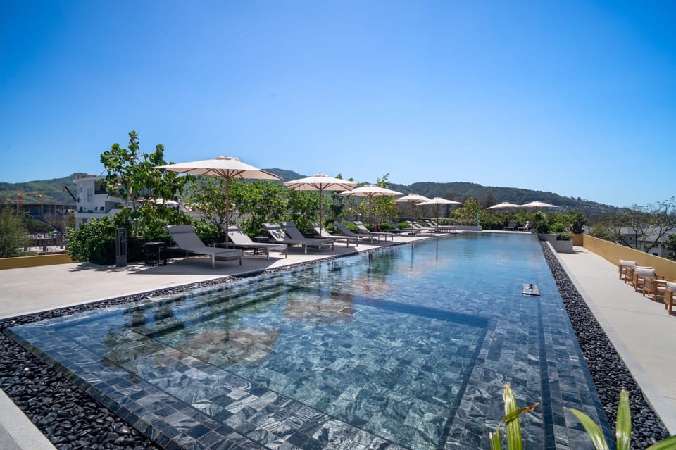 Rooftop pool