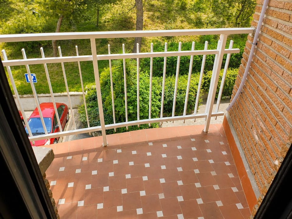 Luxury Apartment, 3 Bedrooms, Hill View | View from room