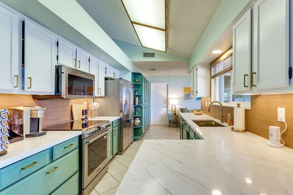 House (2 Bedrooms) | Interior