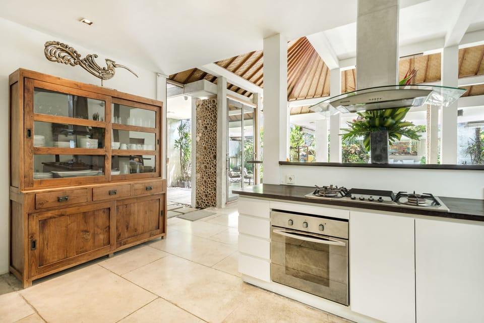 Villa, 4 Bedrooms, Private Pool | Private kitchen | Full-size fridge, microwave, stovetop, coffee/tea maker