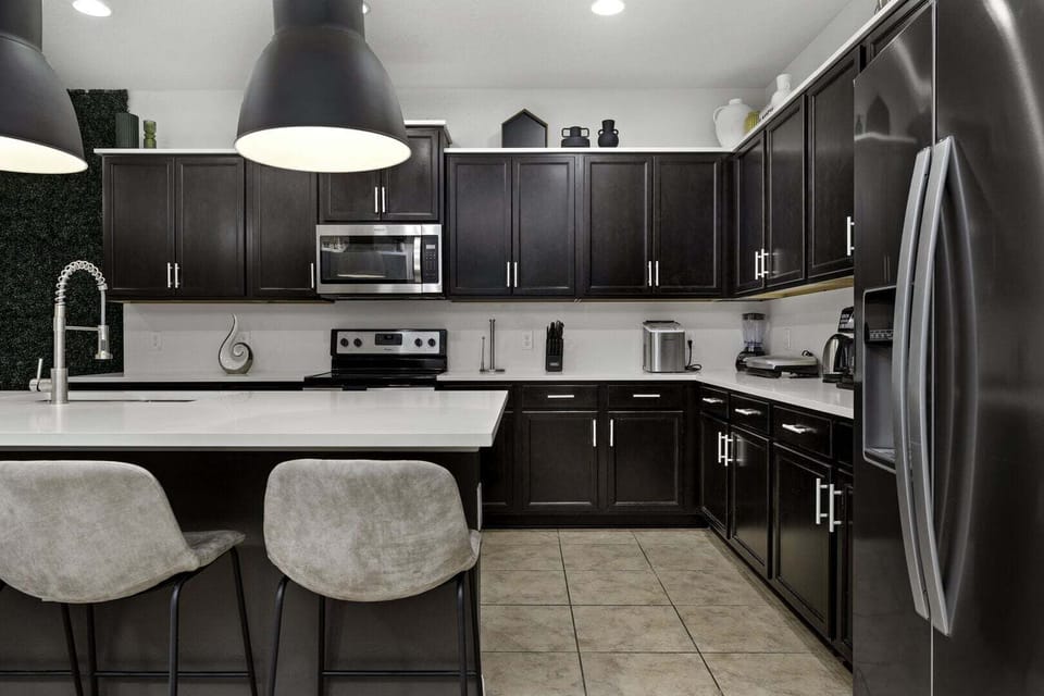 House, Multiple Beds, Pool View (WW101-8852-9-GP) | Private kitchen