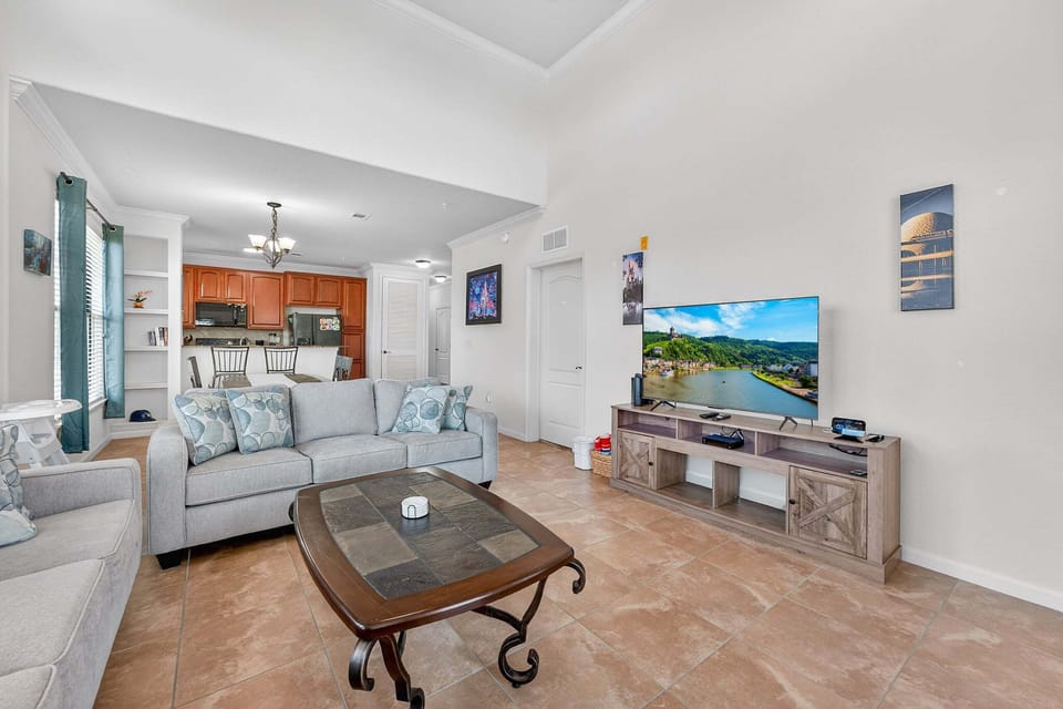Condo, Multiple Beds, Pool View (BPI103-912-235-3) | Living area