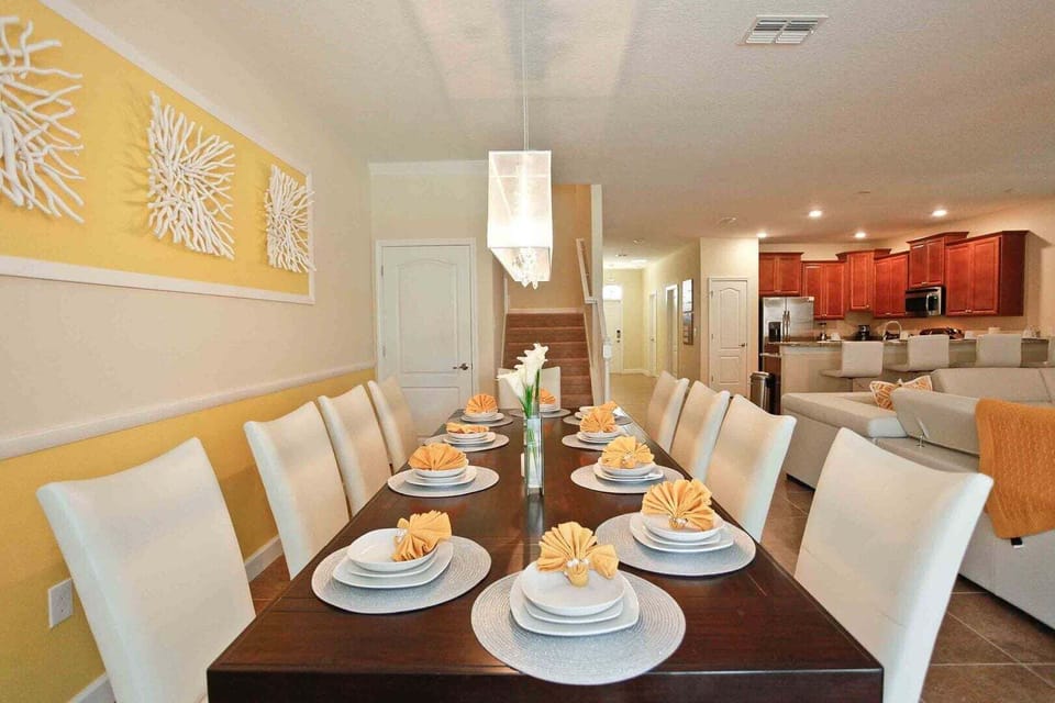 House, Multiple Beds, Pool View (CHG116-9157-9-P) | 9 bedrooms, individually decorated, individually furnished, bed sheets