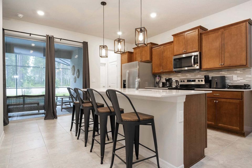 House, Multiple Beds, Pool View (WI107-4416-5-GP) | Private kitchen