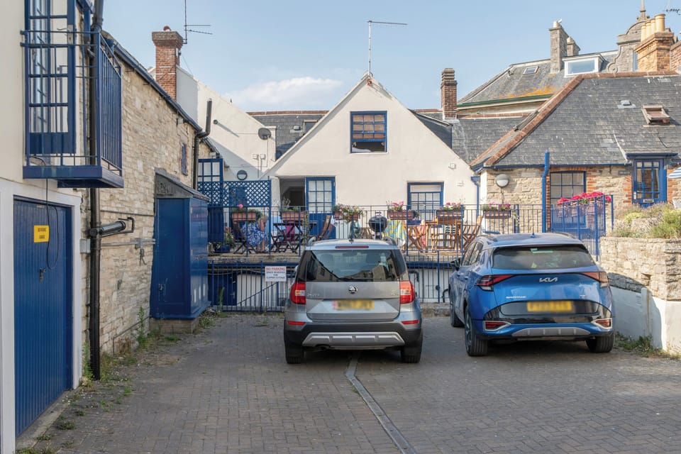 Free self parking