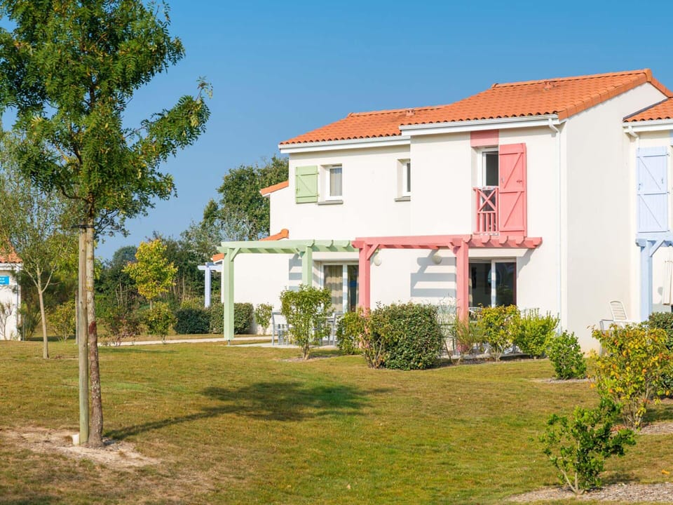 Village Stay in the Vendee Cottage in Château-d'Olonne