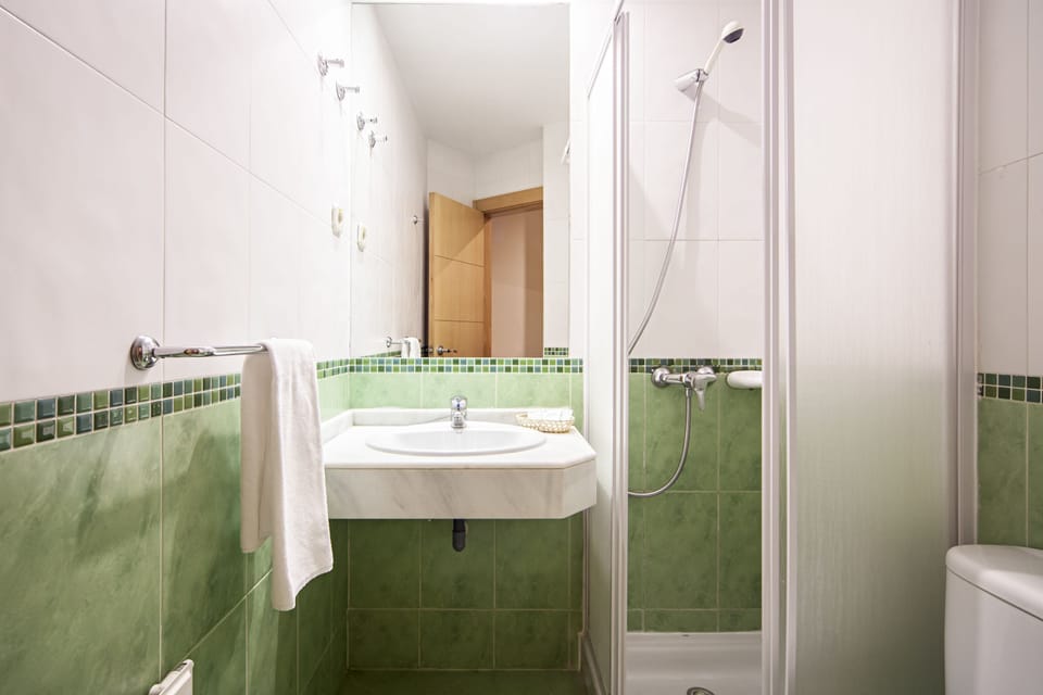 INTER Puerta del Sol - Auto Check-in Hostel in Centro