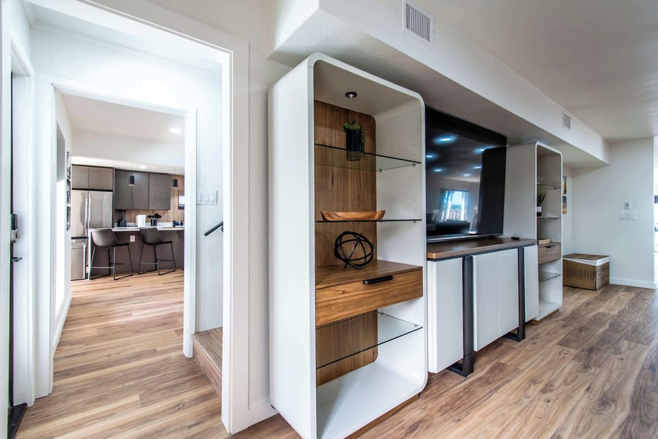 House, Multiple Beds, Pool Access, Ocean View (5445 Ocean Drive) | Interior