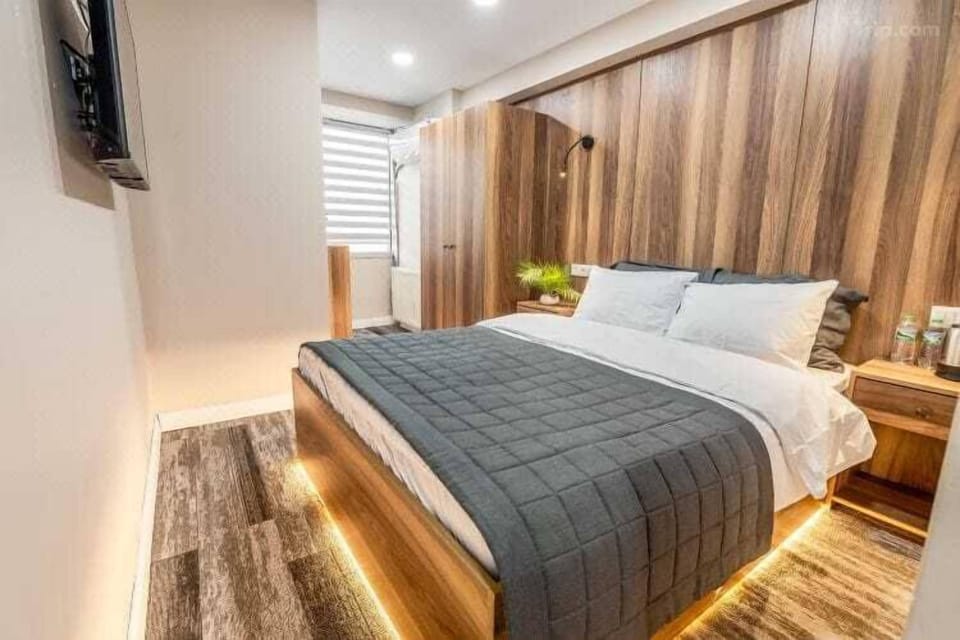Standard Double Room, City View | Soundproofing, iron/ironing board, free WiFi