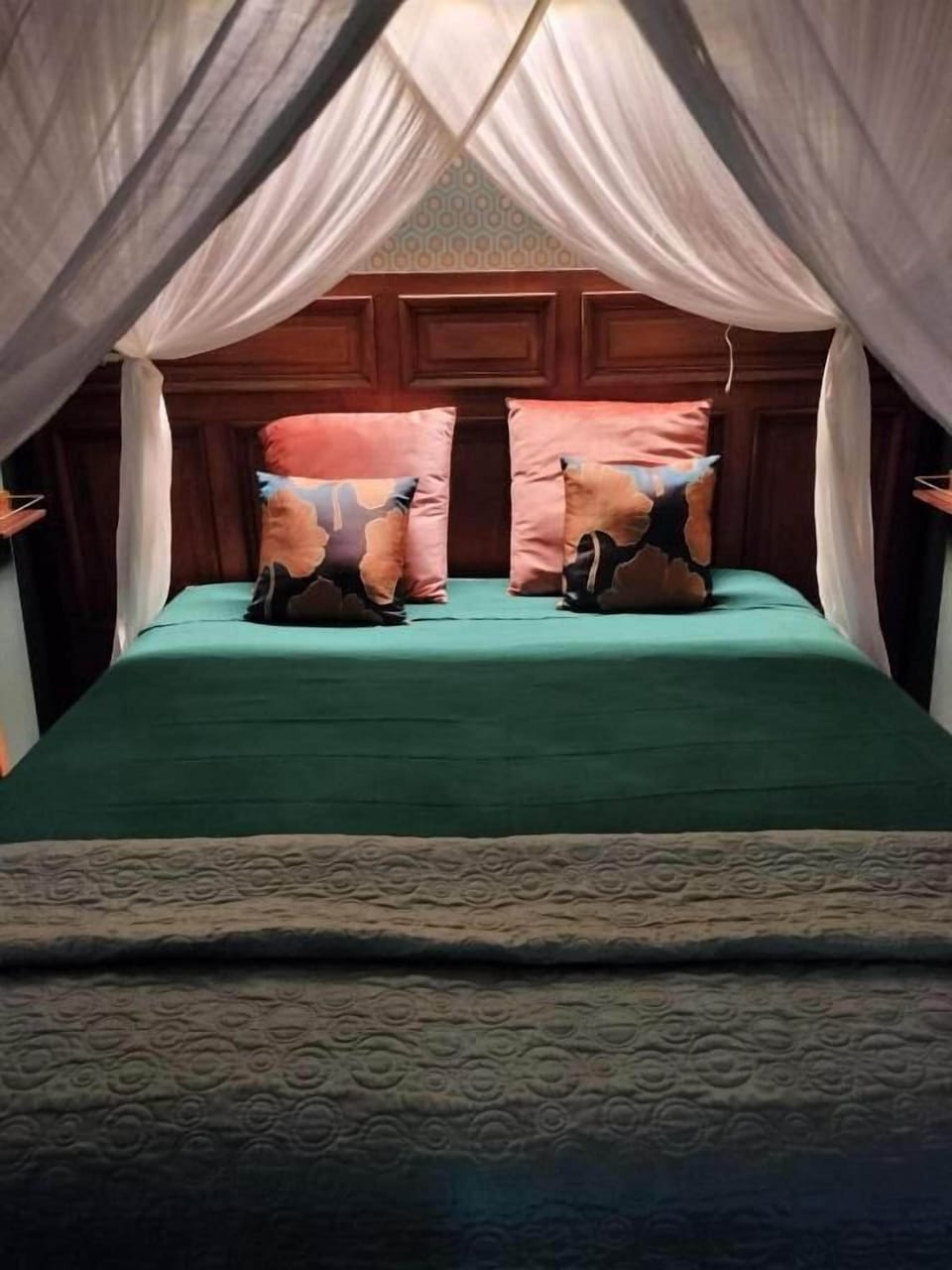 Superior Double Room, Courtyard View | Blackout drapes, iron/ironing board, free WiFi