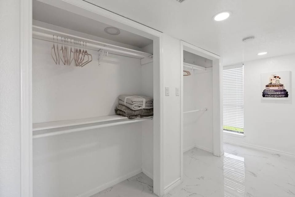 House, Multiple Beds, Hot Tub, Garden View (5815 Ocean) | Interior