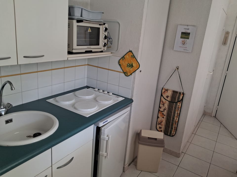 2 PIÈCES CABINE 6 pers | Private kitchen | Highchair