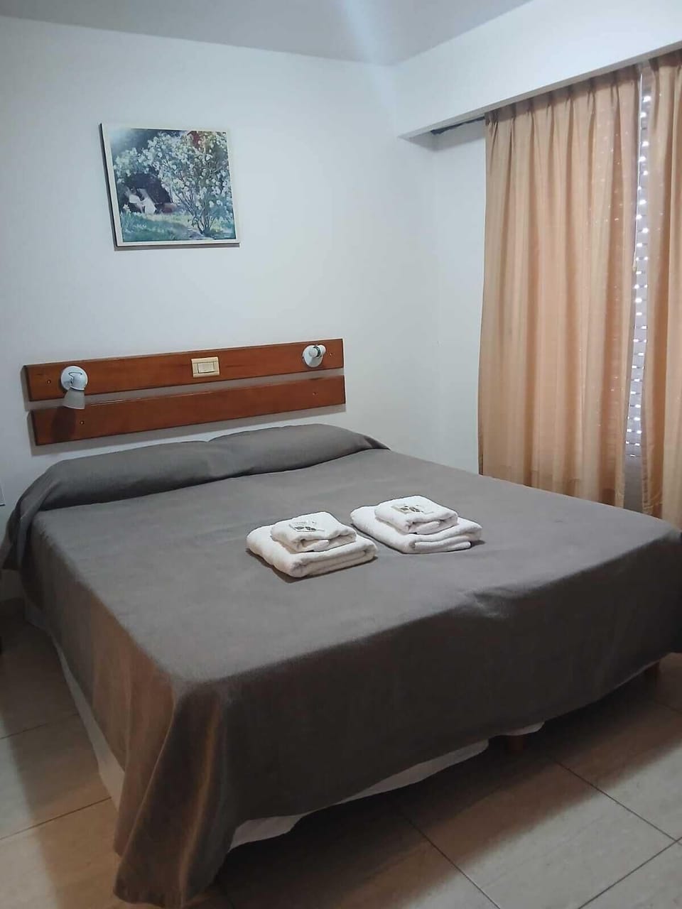 Basic Double Room, Non Smoking | In-room safe