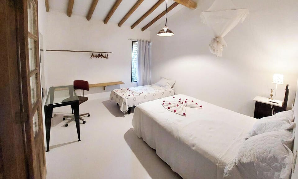 Deluxe Studio Suite, Balcony | WiFi (free)