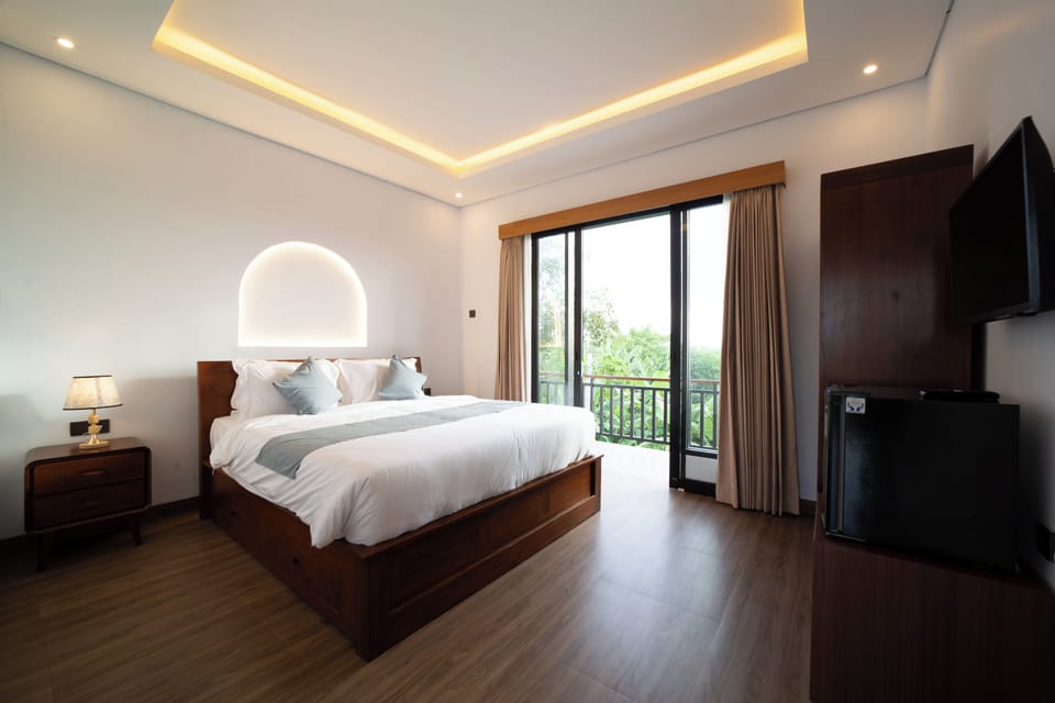 Standard Double Room, Garden View | Free WiFi