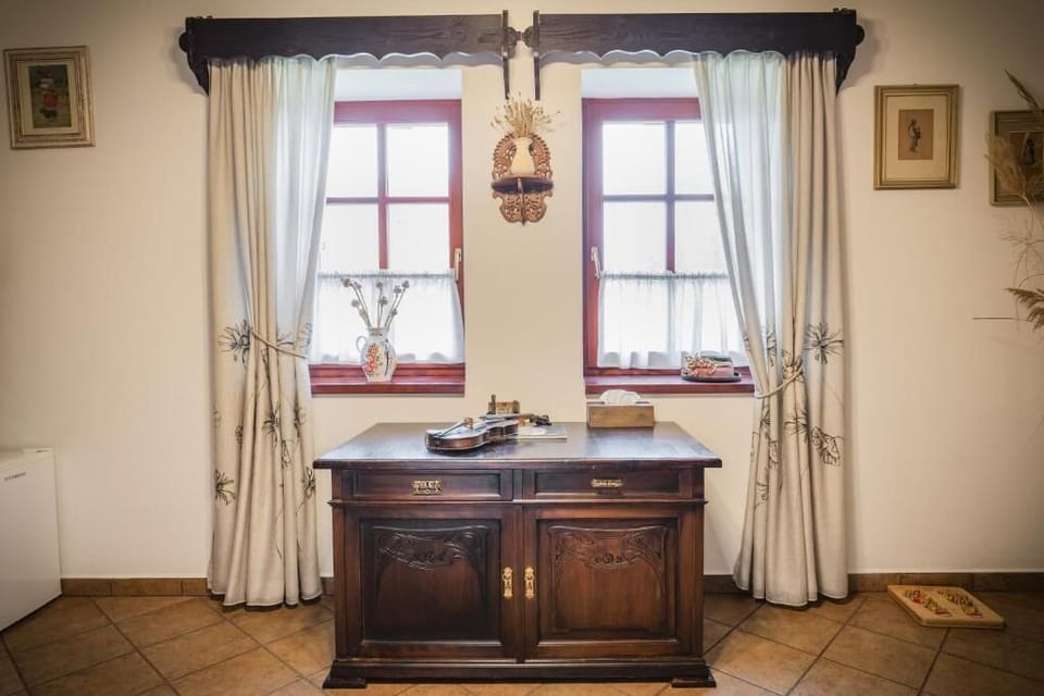 Comfort Double Room, City View | Interior