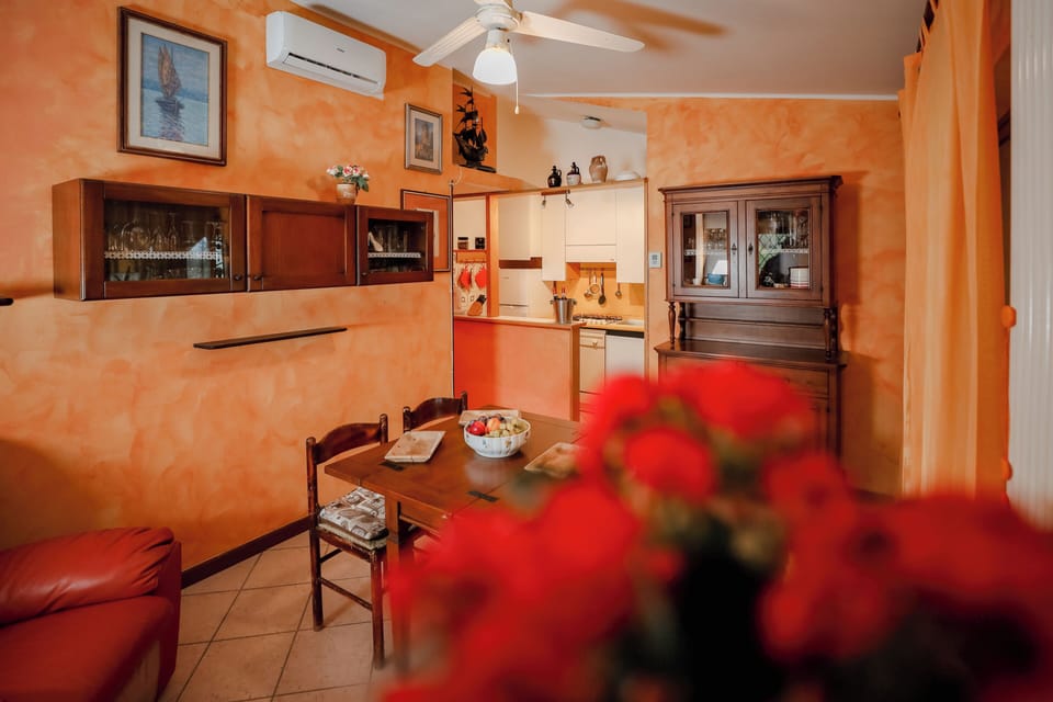 Villa, Garden View | Living area | Flat-screen TV