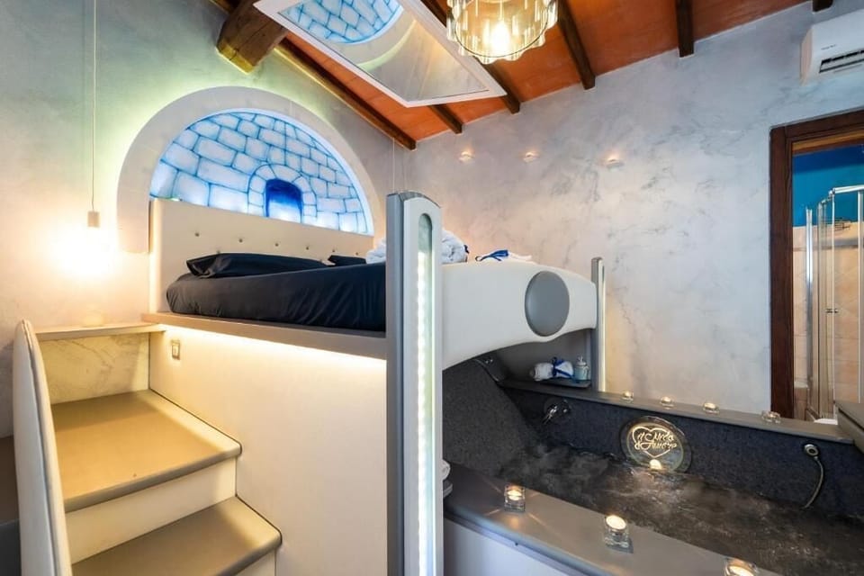 Deluxe Room, Private Pool | In-room safe, individually decorated, individually furnished