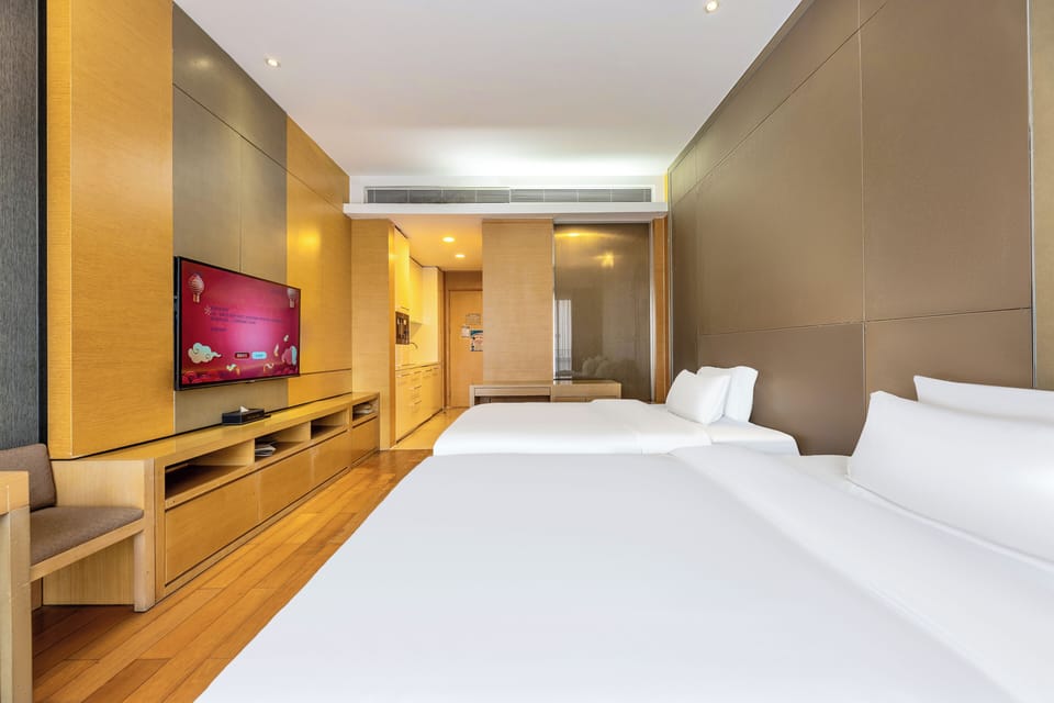Comfort Double Room, Lanai, River View | Desk, laptop workspace, blackout drapes, iron/ironing board