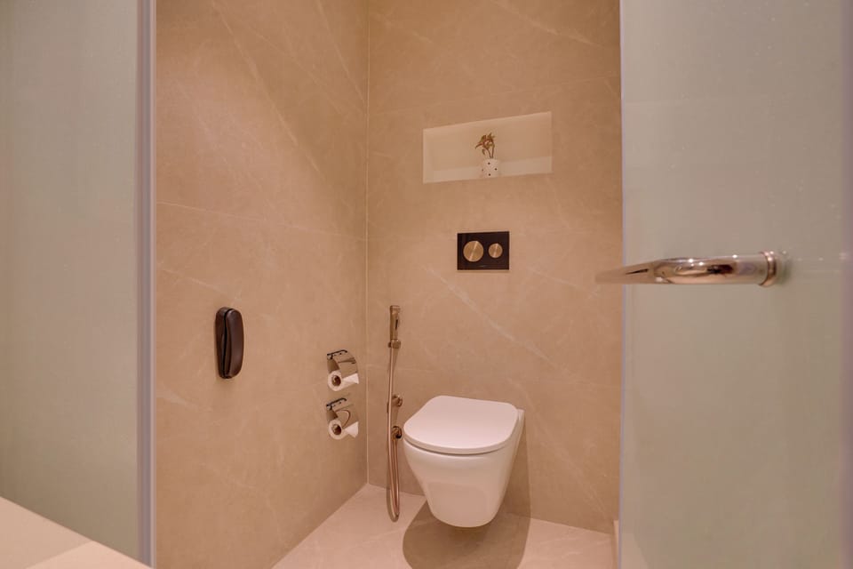 Studio Suite | Bathroom