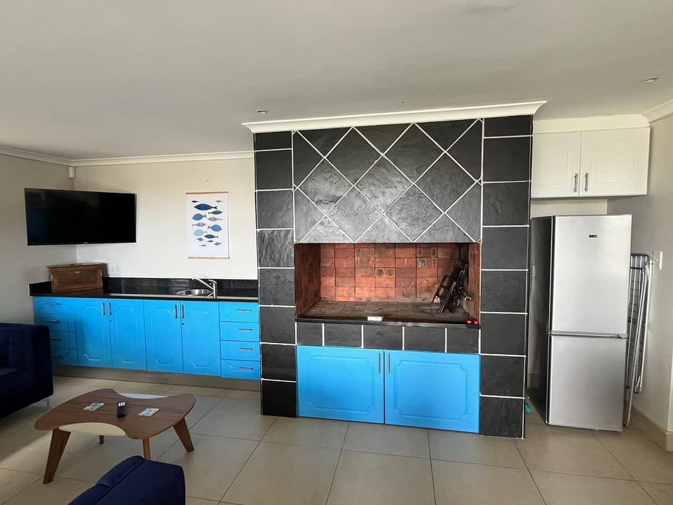 House, 5 Bedrooms, Smoking, Balcony | Interior