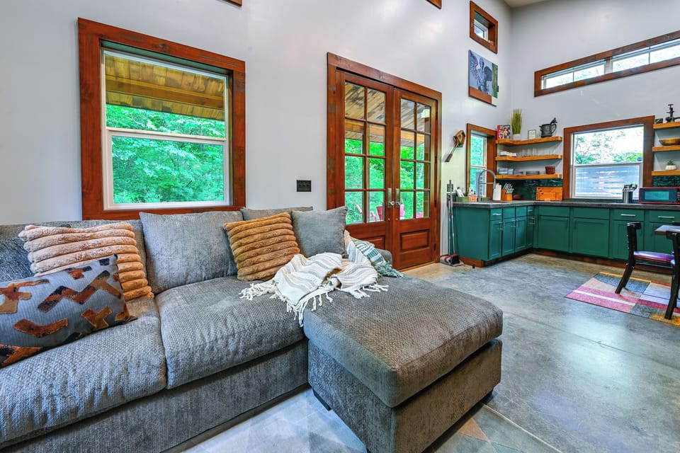 House (2 Bedrooms) | Front of property