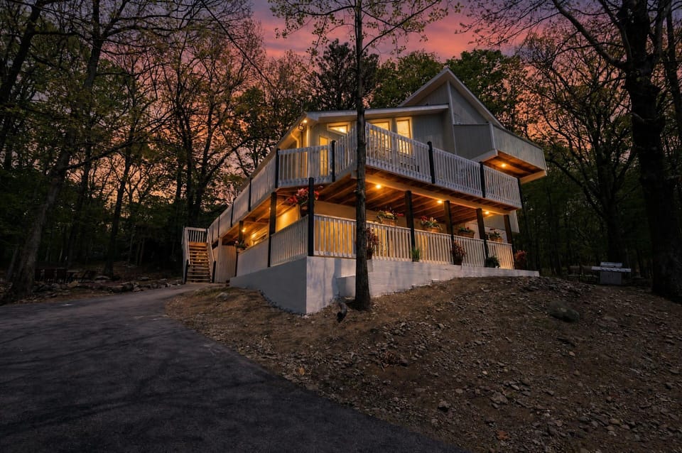 House, 3 Bedrooms | Exterior