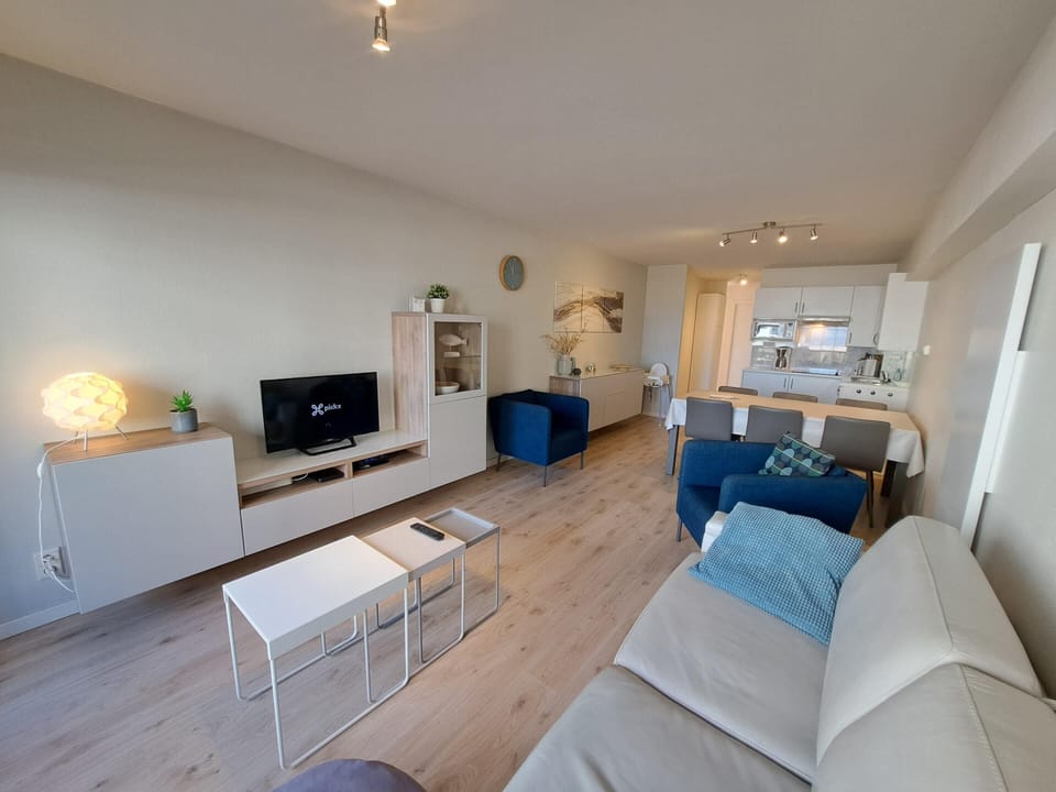 Apartment | Living room