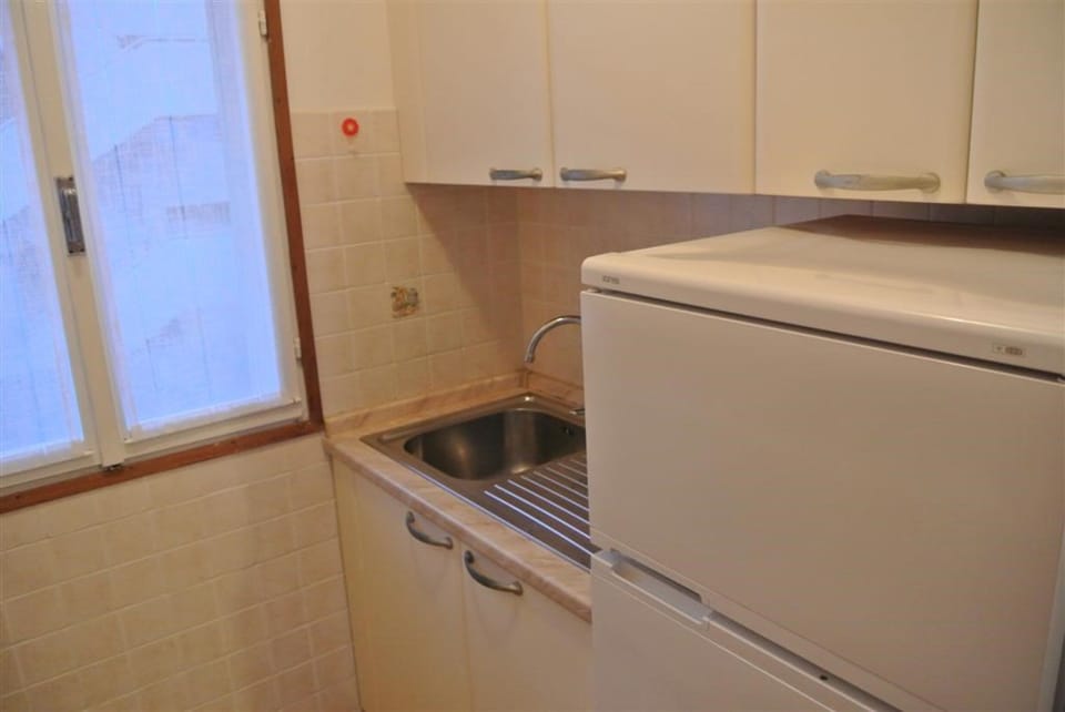 Apartment, 2 Bedrooms, Balcony, City View | Private kitchen