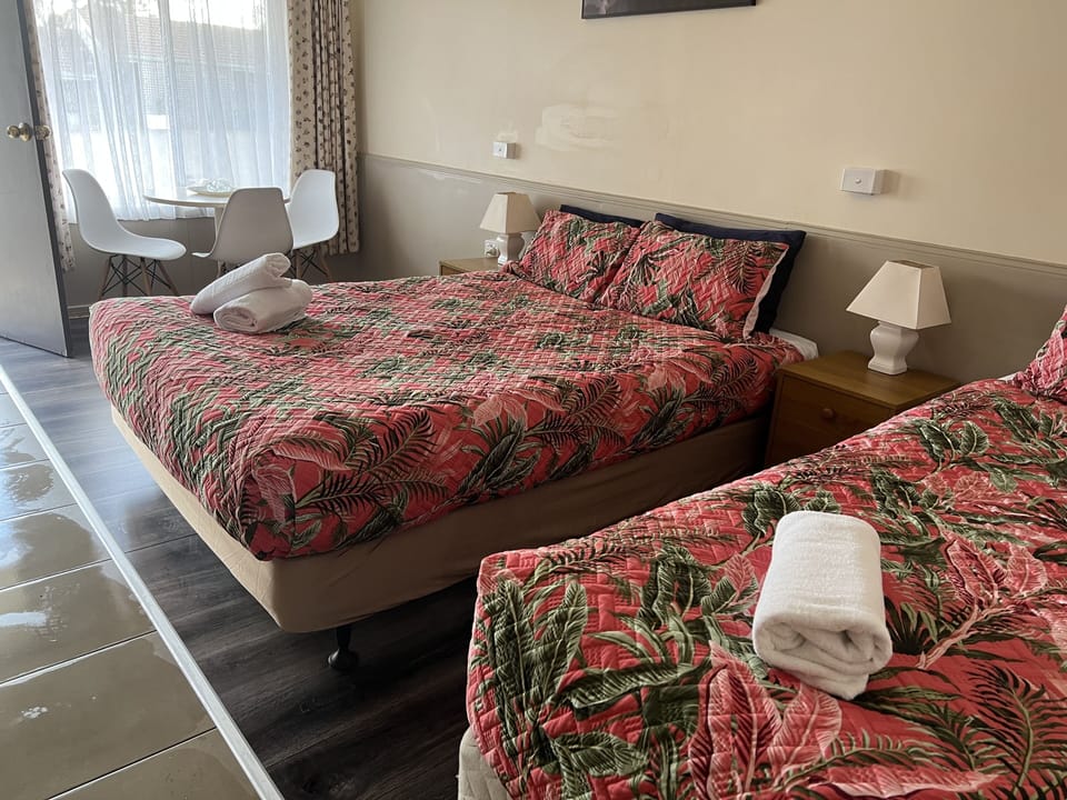 Desk, laptop workspace, iron/ironing board, free WiFi