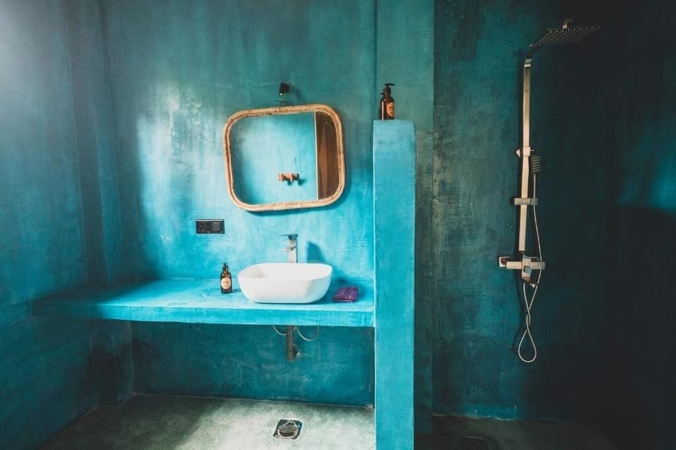 Luxury Villa, 6 Bedrooms | Bathroom | Towels, soap, shampoo, toilet paper