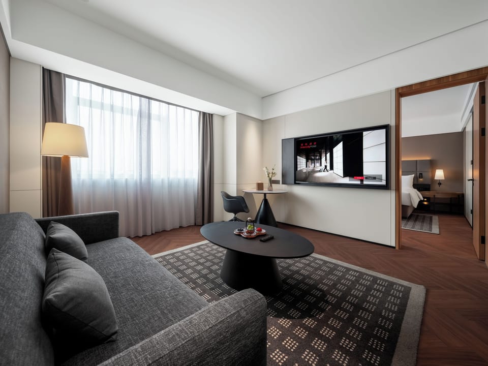 Classic Suite | Living area | 65-cm LCD TV with satellite channels