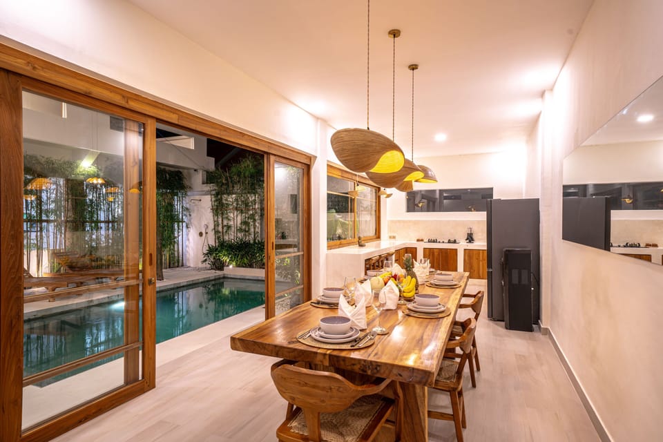 Villa, 3 Bedrooms, Private Pool, Pool View | Dining