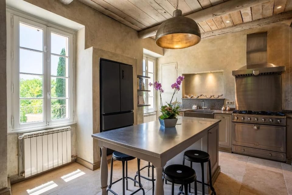 Deluxe House, Garden View | Private kitchen | Espresso maker, coffee/tea maker, electric kettle, toaster
