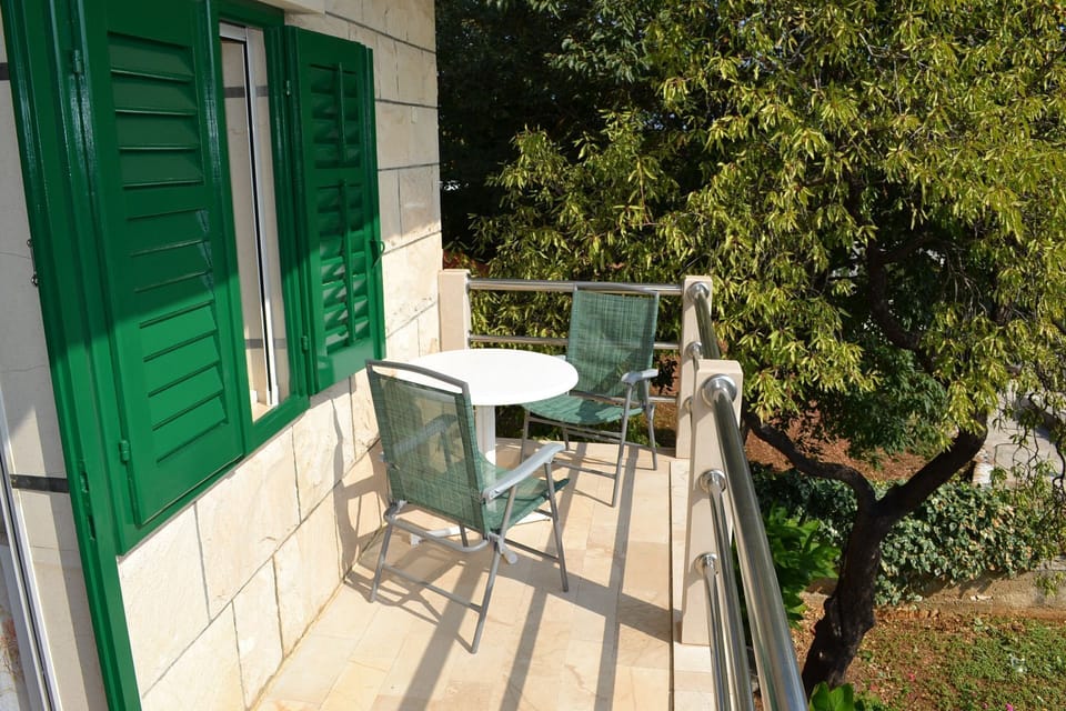 Apartment (A1) | Courtyard
