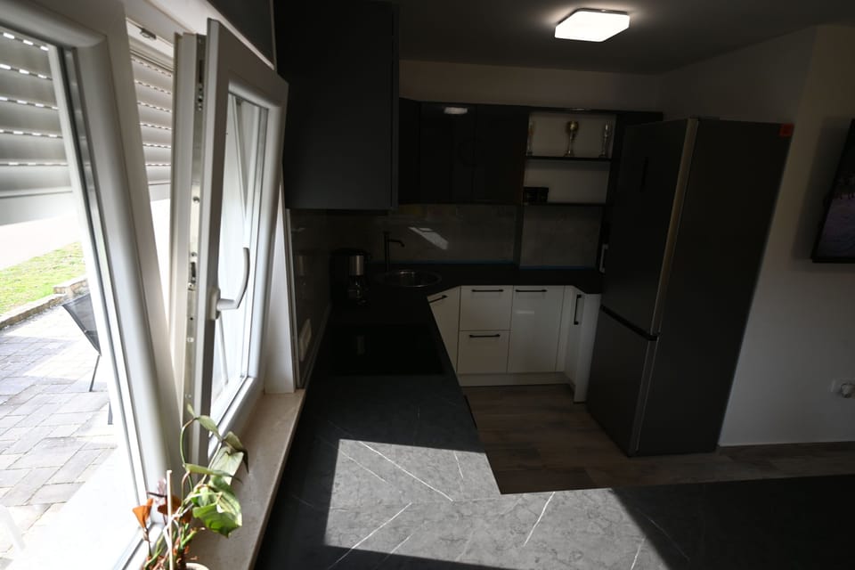 House | Private kitchen | Espresso maker, fridge, microwave, oven