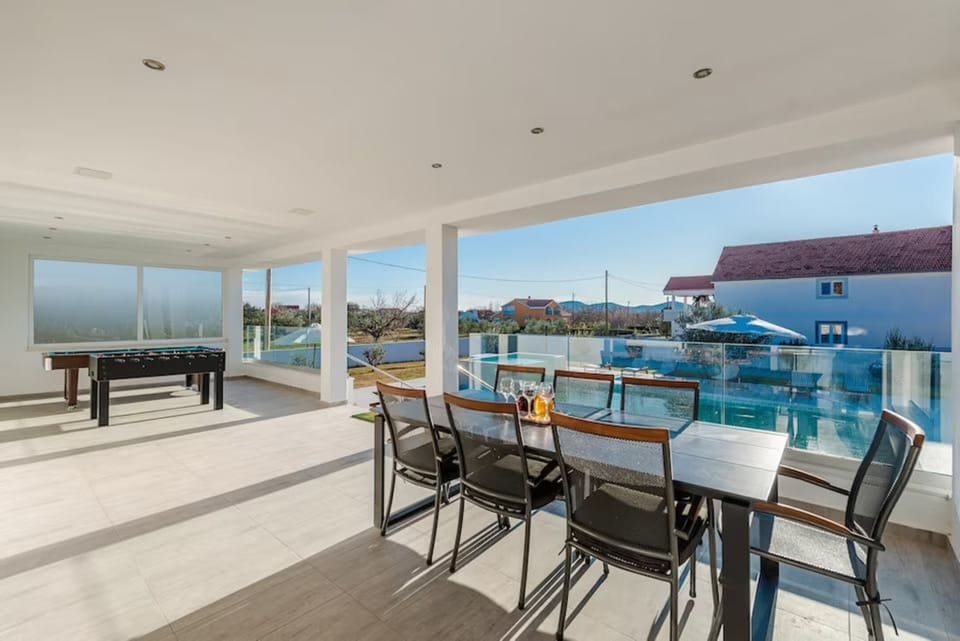 Villa | Terrace/patio