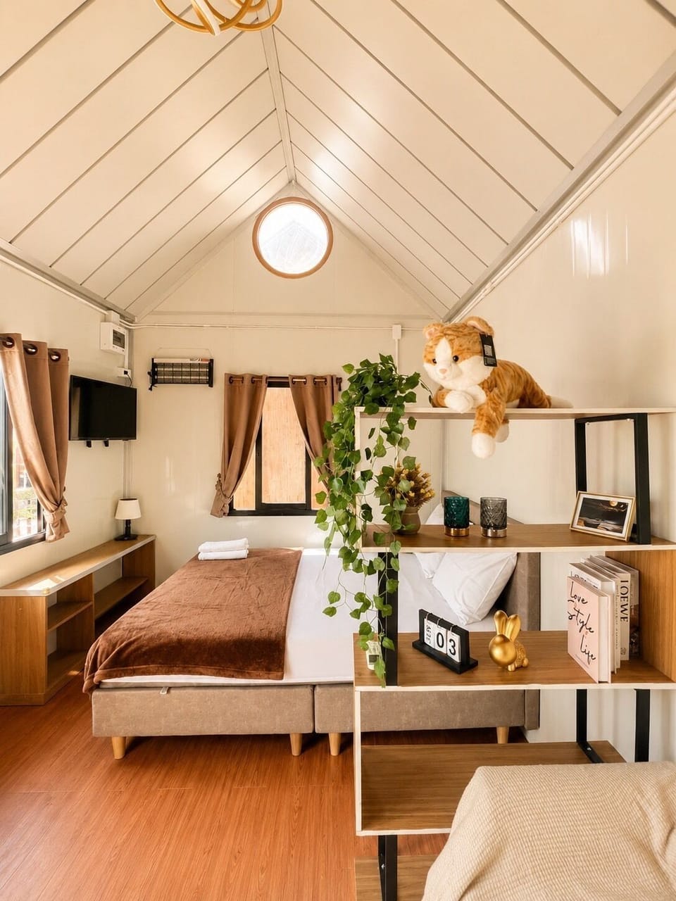 Exclusive Studio Suite, Terrace, Tower | WiFi (free), bed sheets