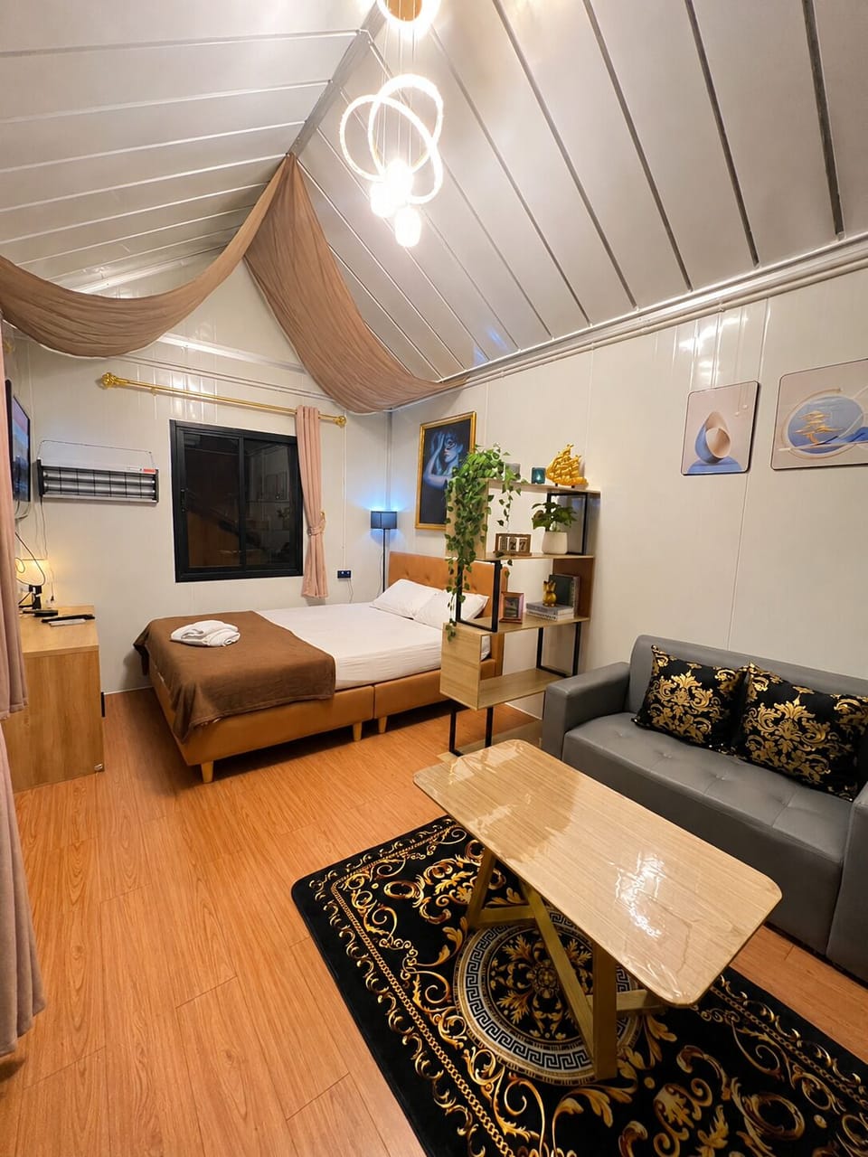 Exclusive Studio Suite, Terrace, Tower | Free WiFi, bed sheets